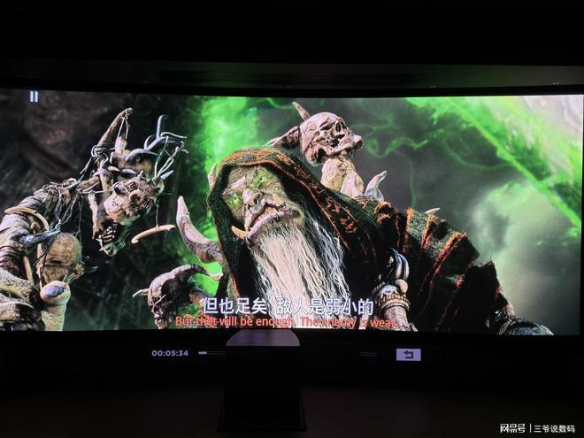 万元级别投影仪怎么选？当贝S7 UltraMax是近五年最良